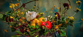 Bouquet of Springtime flowers denoting our Heirloom tomatoe fragrance. 